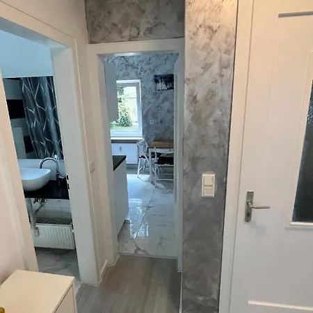 Cozy&Modern 1 Bedroom 3 room Apartment Wiesbaden Buitenkant foto